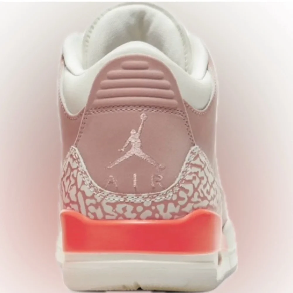 ✨HOST PICK✨ Women's Jordan 3 | Rust Pink - Picture 8 of 9